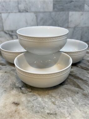 4 Crate and Barrel Staccato 5 3/4 Inch Coupe Cereal Bowls Set of 4 Mint